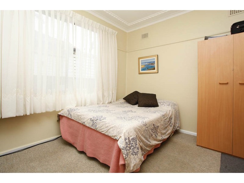 77 McGirr Street, Padstow NSW 2211