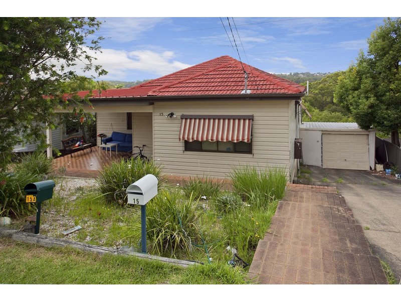 15 Fewtrell Avenue, Revesby Heights NSW 2212
