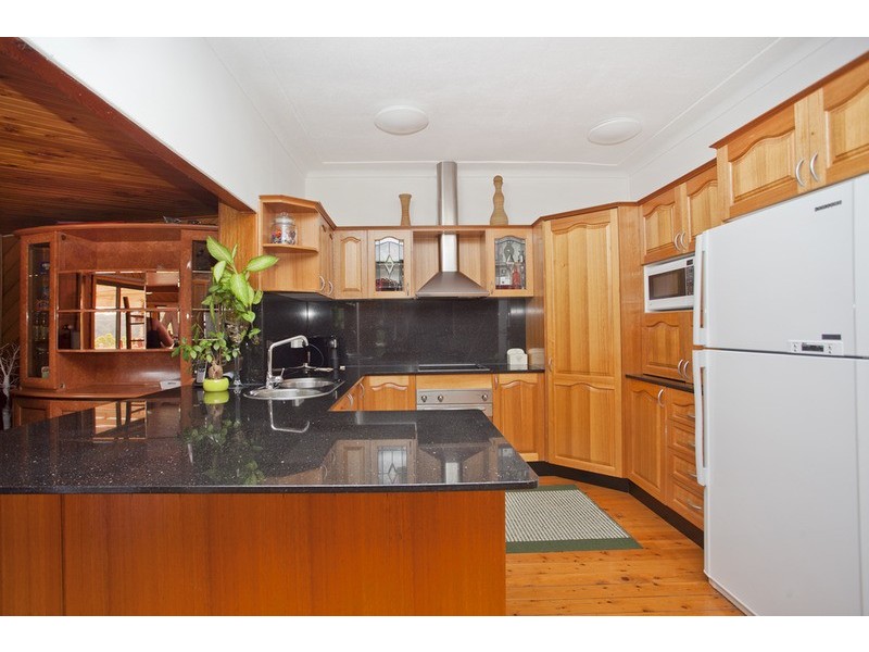 15 Fewtrell Avenue, Revesby Heights NSW 2212