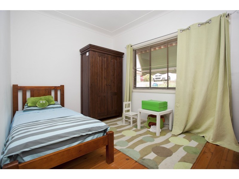 15 Fewtrell Avenue, Revesby Heights NSW 2212