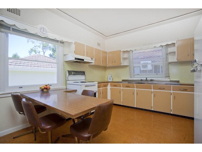 45 Ogilvy Street, Peakhurst NSW 2210