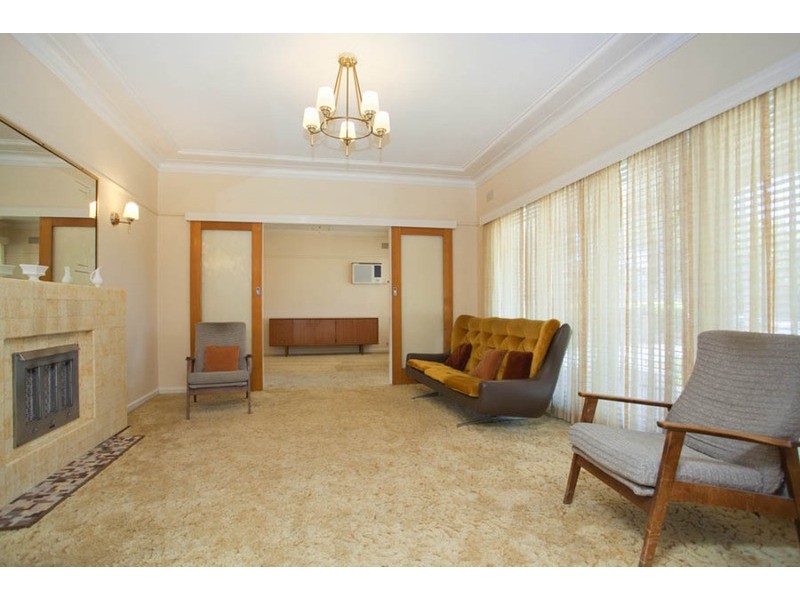 45 Ogilvy Street, Peakhurst NSW 2210