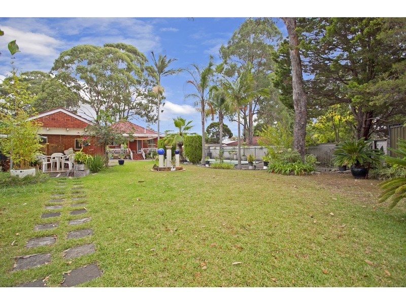 32 Uranus Road, Padstow NSW 2211