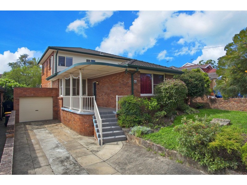 100 Courtney Road, Padstow NSW 2211