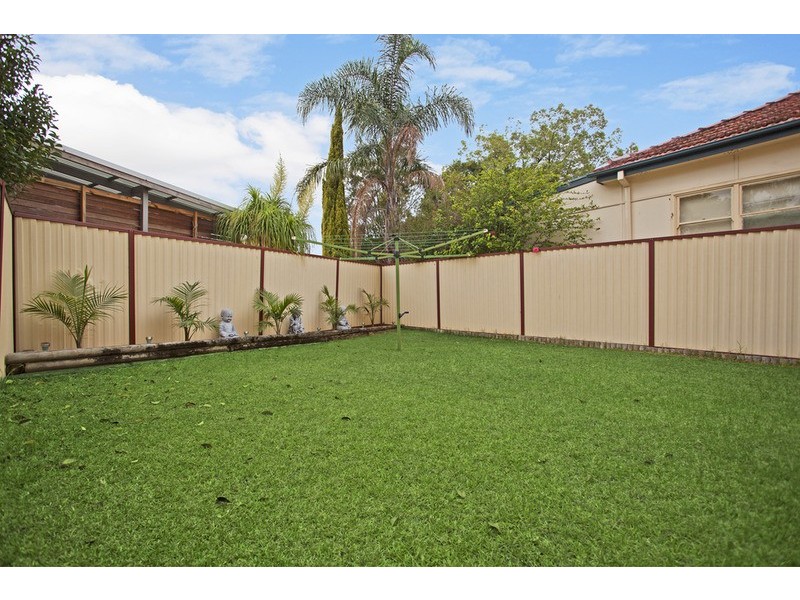 2/48 Uranus Road, Padstow NSW 2211