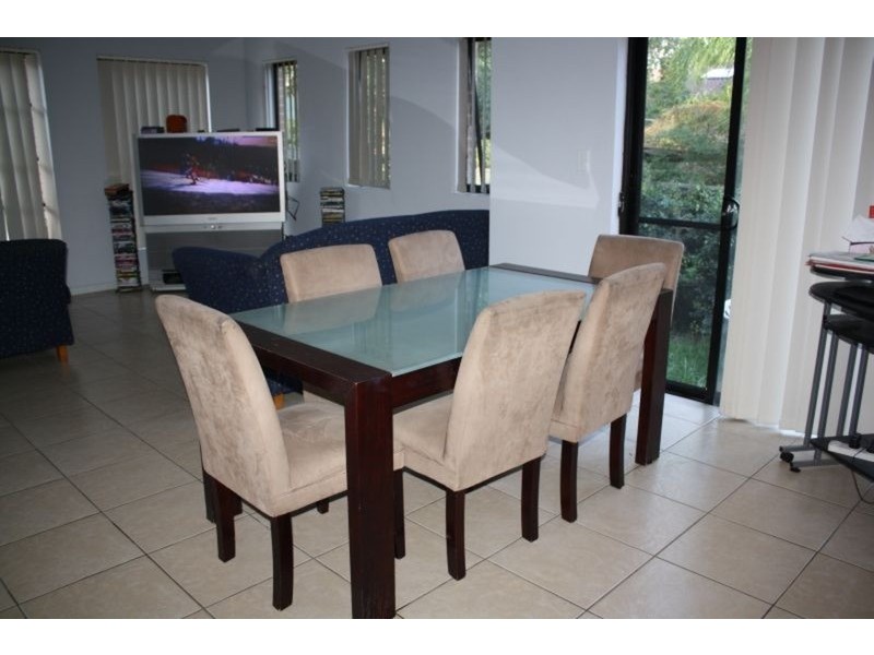 6/1 Ikara Crescent, Moorebank NSW 2170