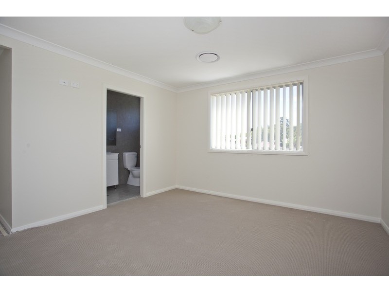 3 Laundess Avenue, Panania NSW 2213