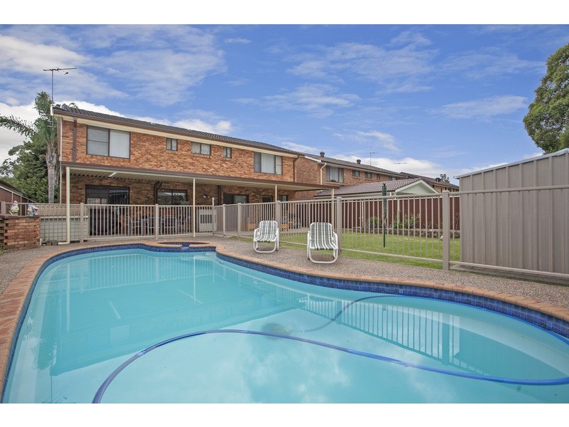 16 Links Avenue, Milperra NSW 2214