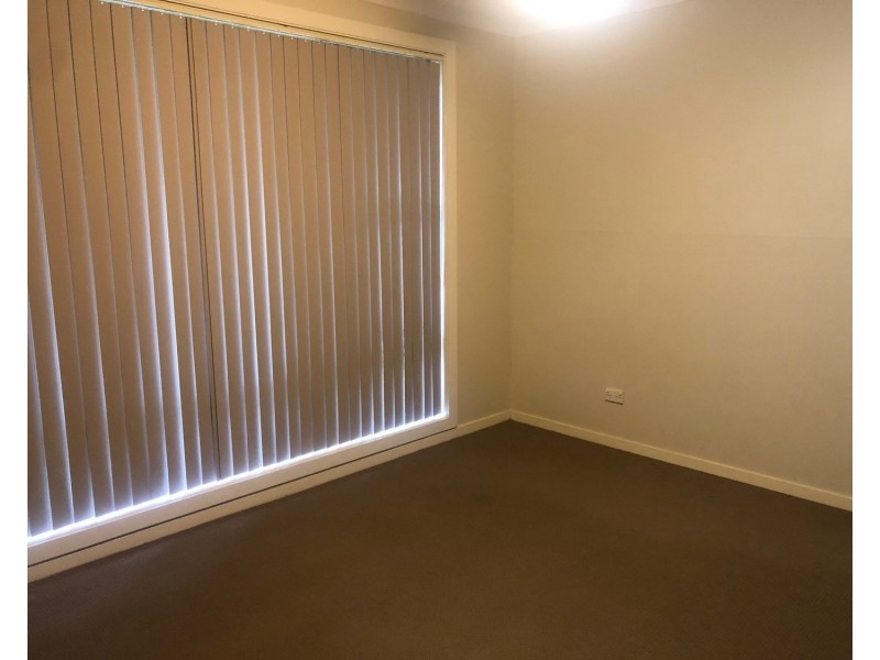 5 Oxley Avenue, Panania NSW 2213