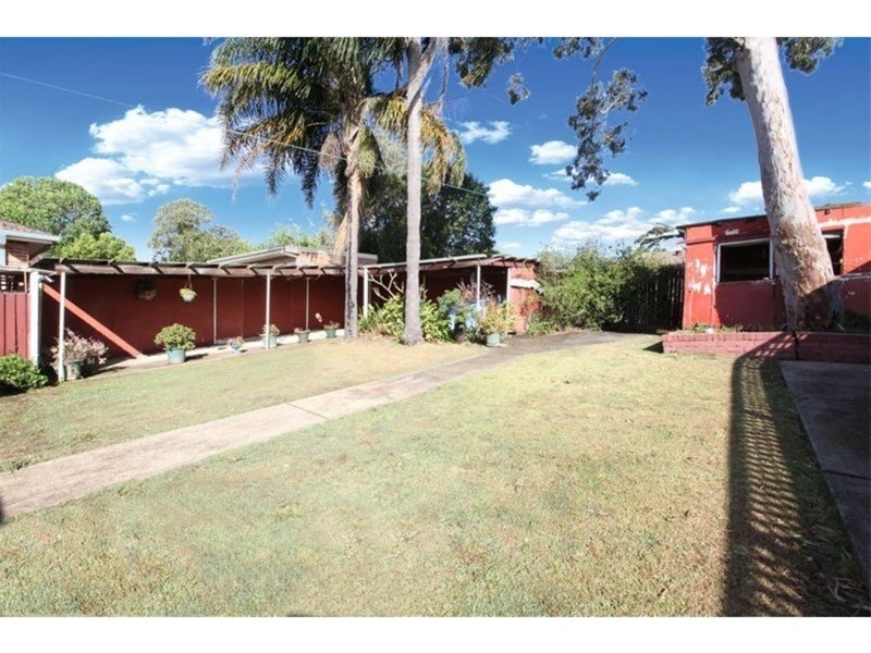 13 Peake Parade, Peakhurst NSW 2210