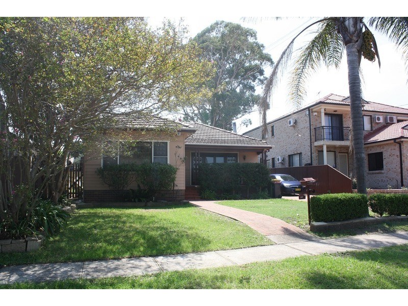 24 Lawson Street, Panania NSW 2213