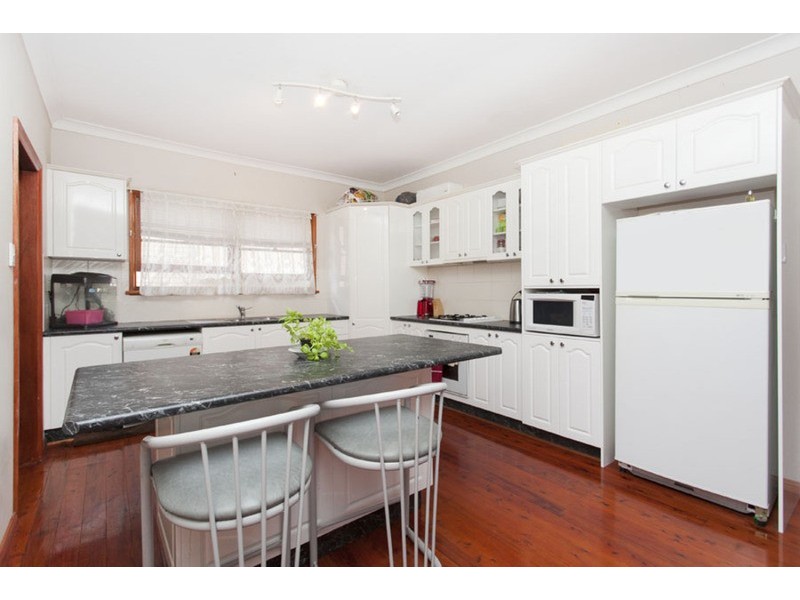 52 Wall Avenue, Panania NSW 2213