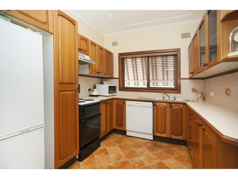 68 Sandakan Road, Revesby Heights NSW 2212