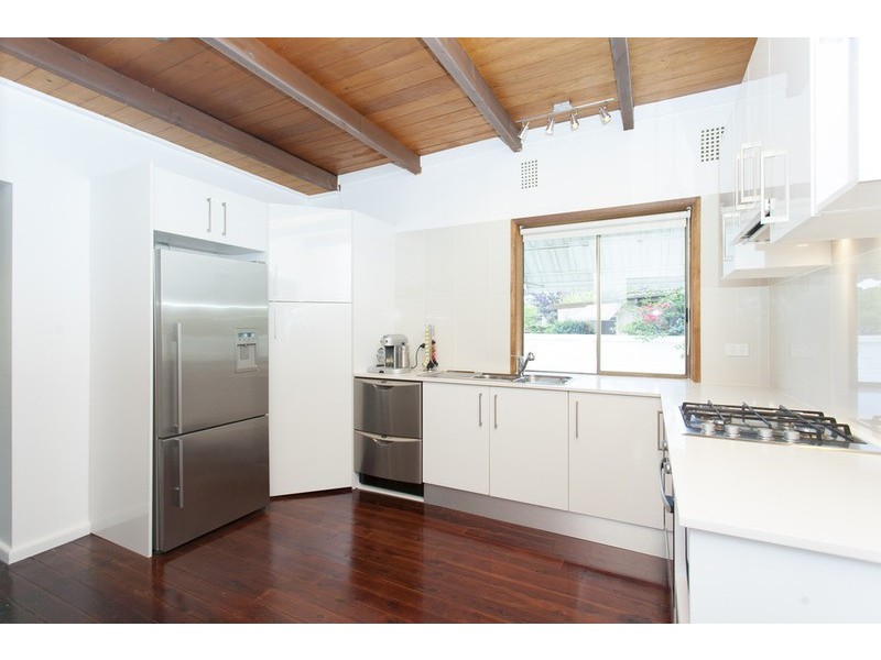 8 Blanche Avenue, Padstow NSW 2211