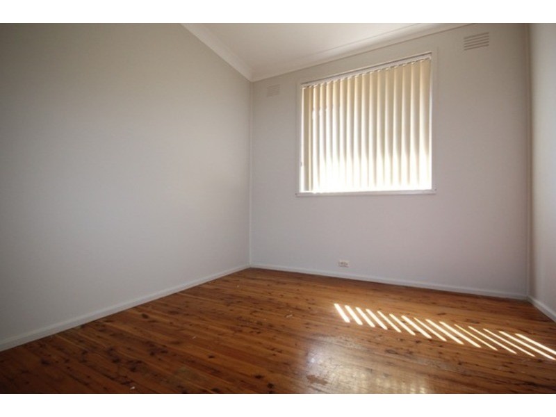 13 Nichols Avenue, Revesby NSW 2212