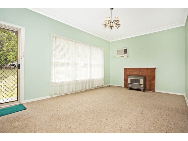 35 Fewtrell Avenue, Revesby Heights NSW 2212