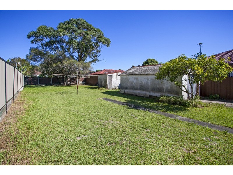 64 Henry Street, Punchbowl NSW 2196
