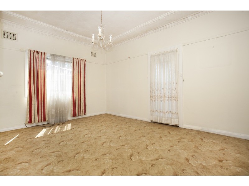 64 Henry Street, Punchbowl NSW 2196