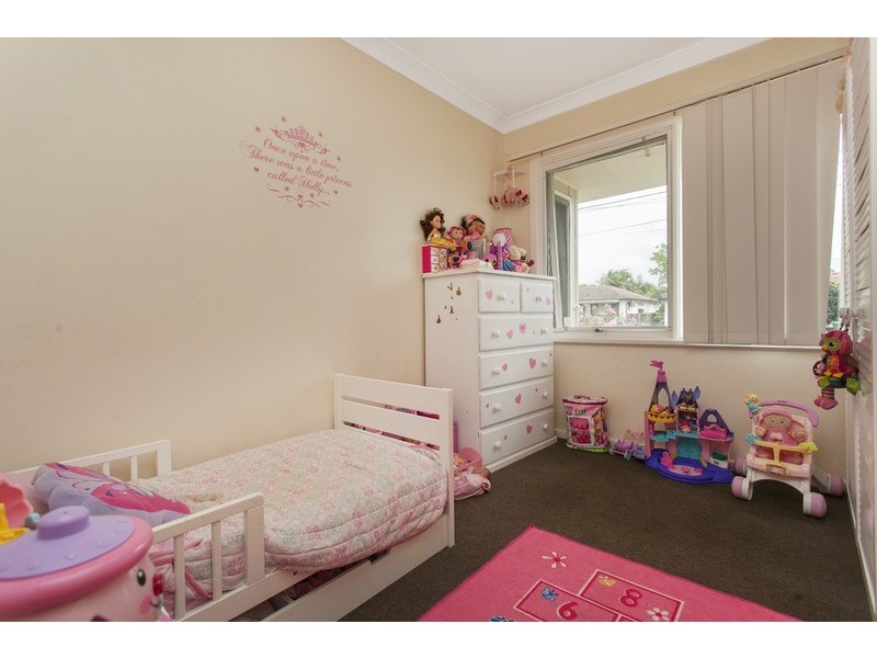 21 Dernancourt  Parade, Milperra NSW 2214