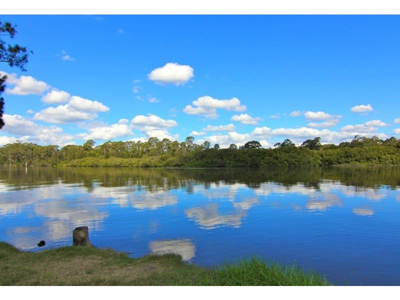 21 Dernancourt  Parade, Milperra NSW 2214