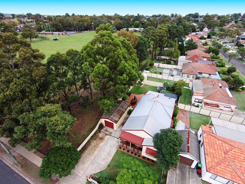 151 Gibson Avenue, Padstow NSW 2211