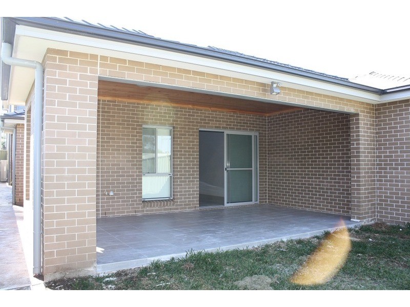 59 Lehn  Road, East Hills NSW 2213