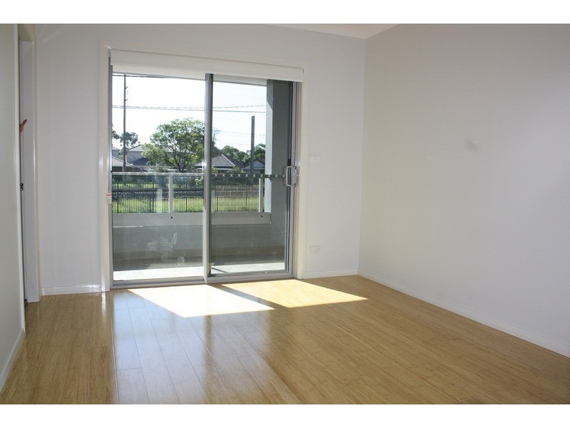 59 Lehn  Road, East Hills NSW 2213