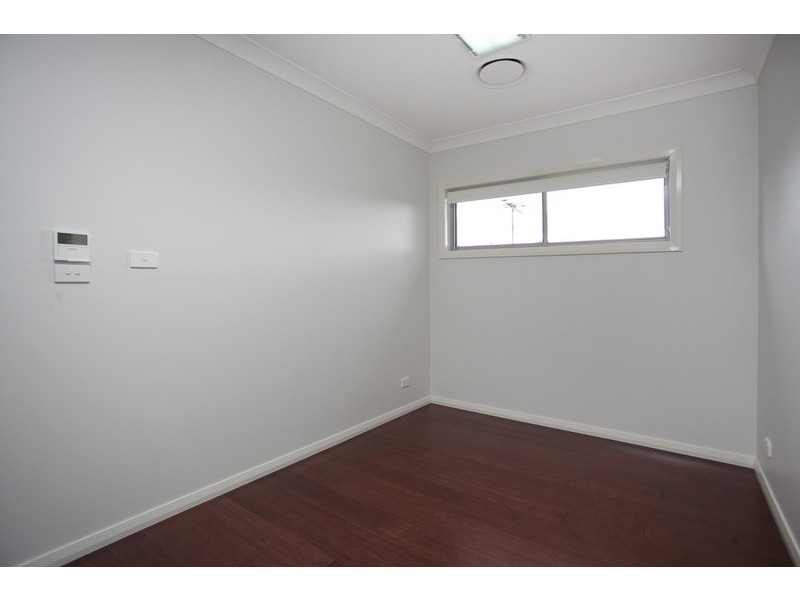 59 Lehn Road, East Hills NSW 2213