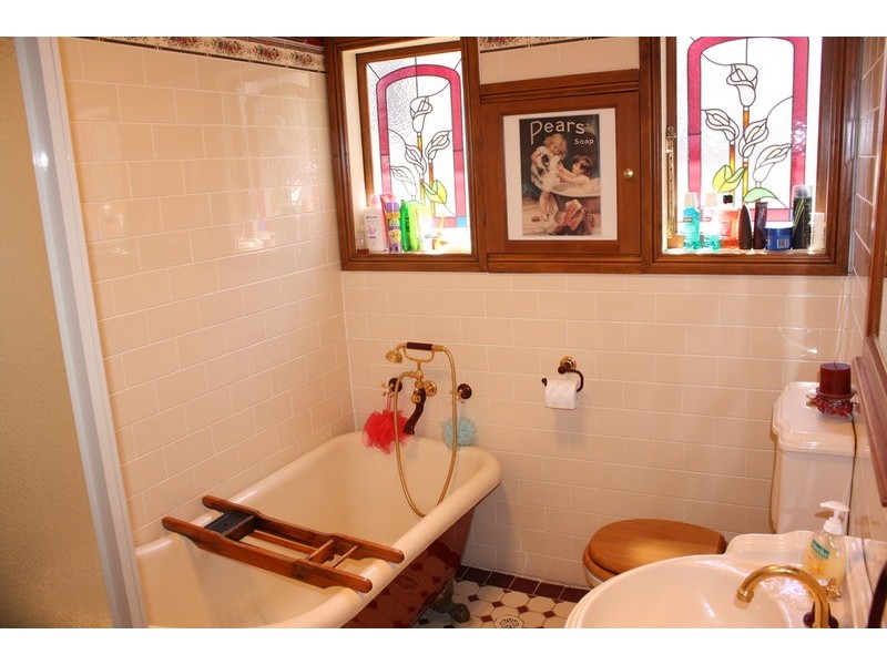 143 Howard Road, Padstow NSW 2211