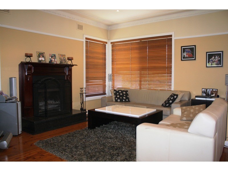 143 Howard Road, Padstow NSW 2211