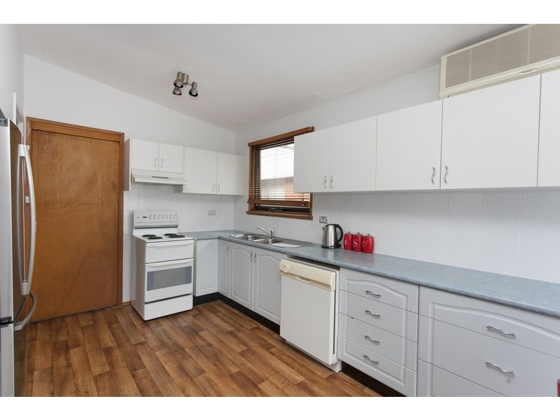 43 Newland Avenue, Milperra NSW 2214