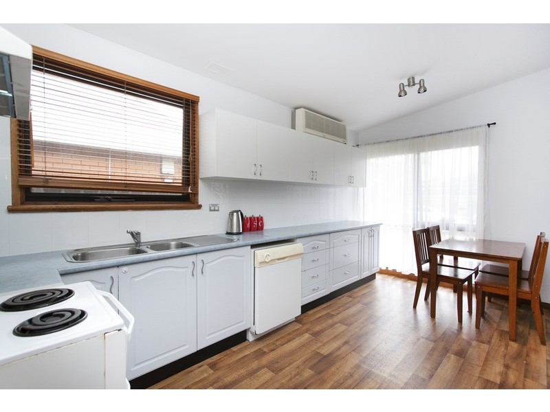 43 Newland Avenue, Milperra NSW 2214