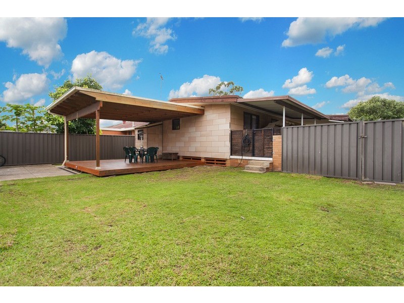 43 Newland Avenue, Milperra NSW 2214