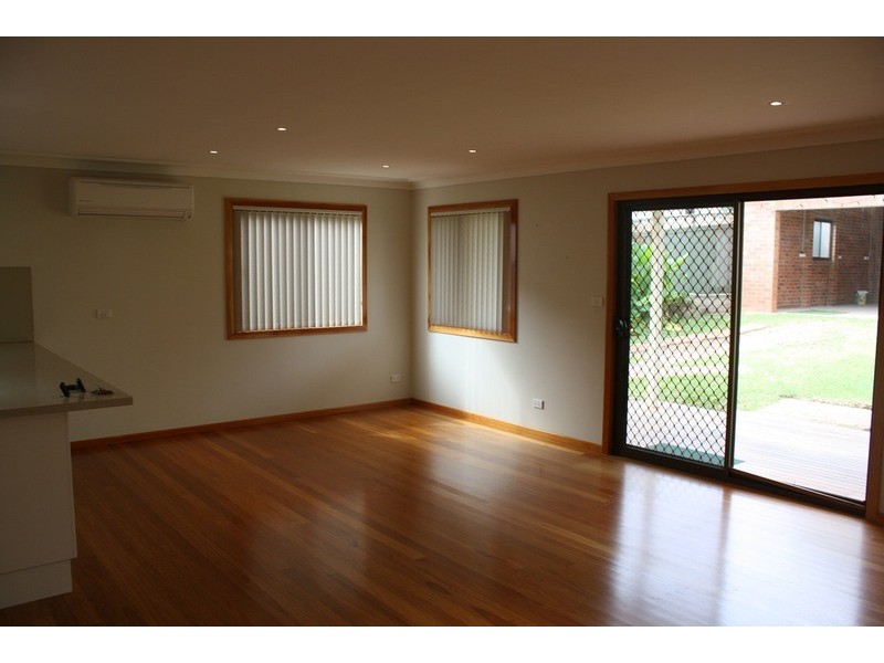 17 Peake Parade, Peakhurst NSW 2210