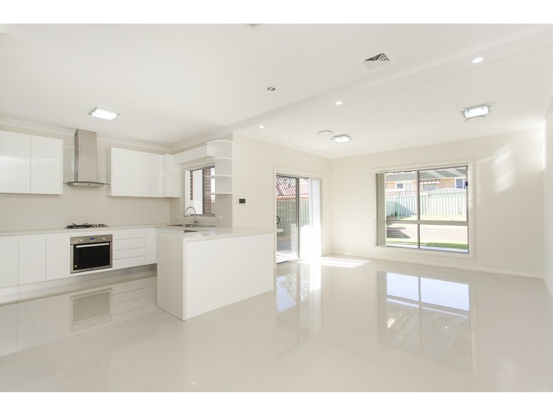 7 Tyalgum Avenue, Revesby NSW 2212