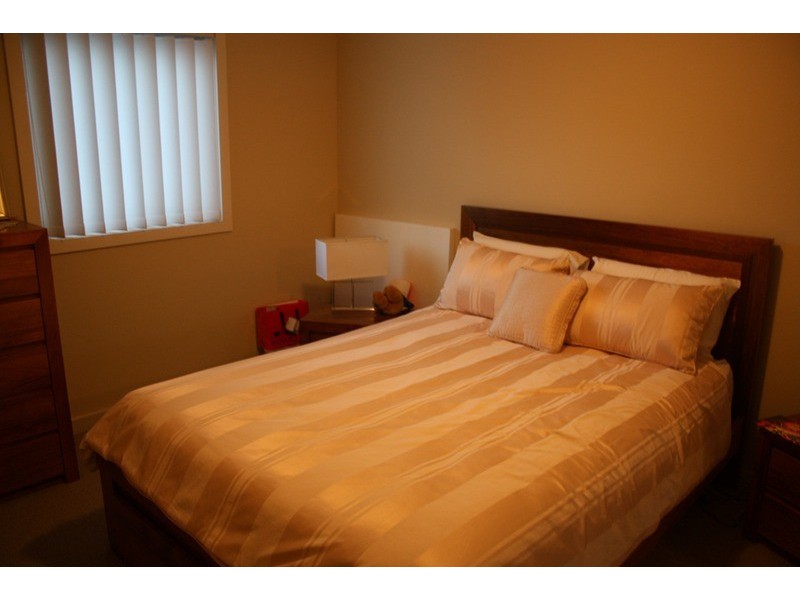 2/186 Newbridge Road, Moorebank NSW 2170