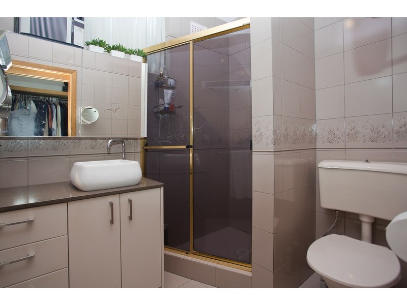 852a Henry Lawson  Drive, Picnic Point NSW 2213