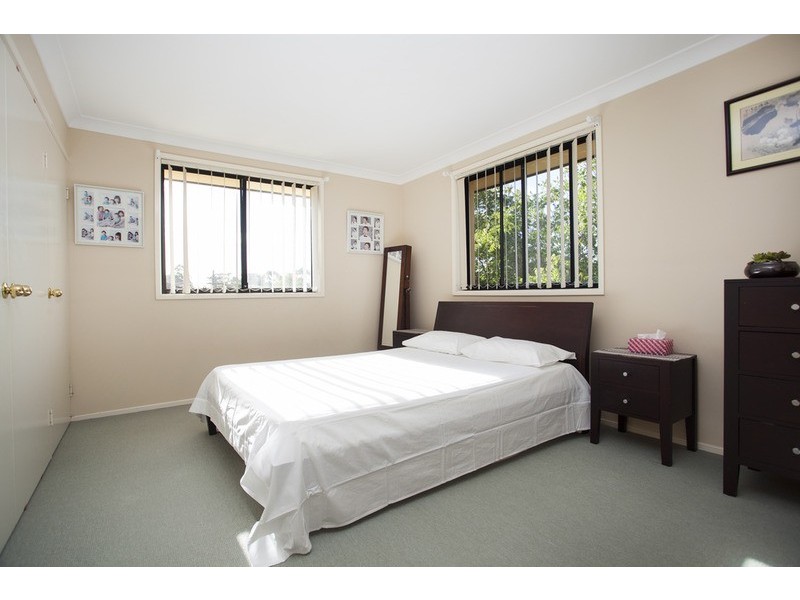 2A Uki Avenue, Picnic Point NSW 2213