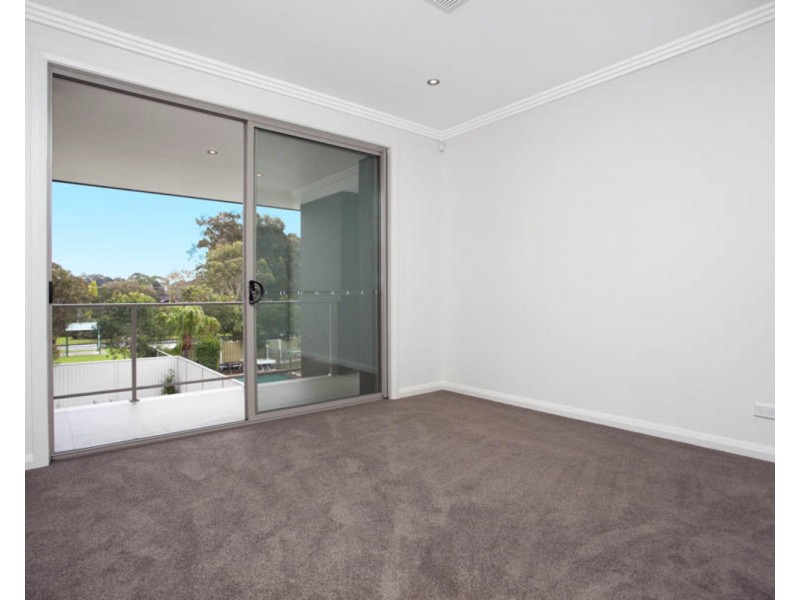 86 Kennedy Street, Picnic Point NSW 2213