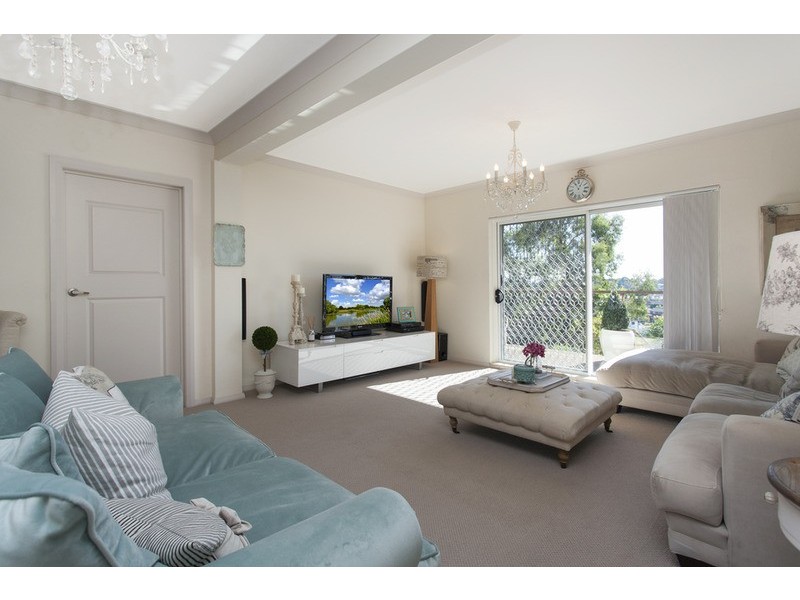 19 Jocarm Avenue, Condell Park NSW 2200