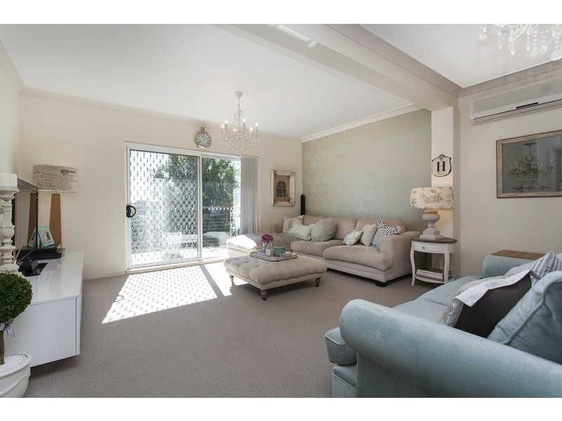 19 Jocarm Avenue, Condell Park NSW 2200