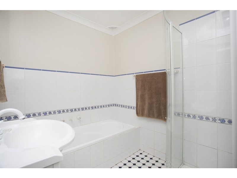 5 Warlencourt Avenue, Milperra NSW 2214