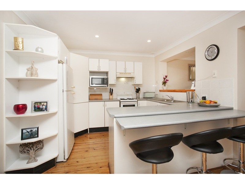 5 Warlencourt Avenue, Milperra NSW 2214