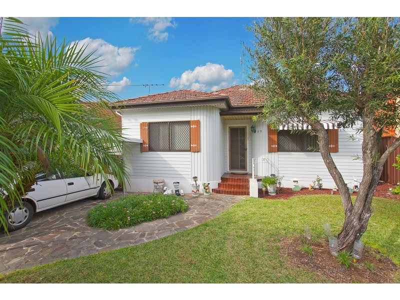 23 Cairo Avenue, Padstow NSW 2211