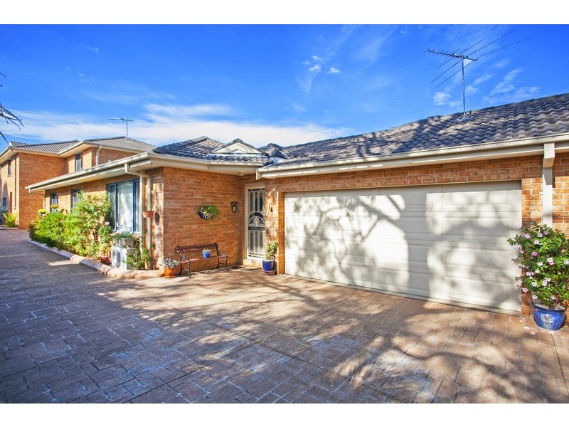 2/108 Victoria  Street, Revesby NSW 2212