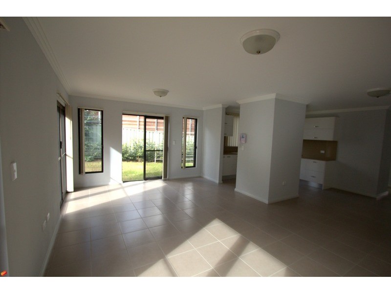 5/1 Ikara Crescent, Moorebank NSW 2170