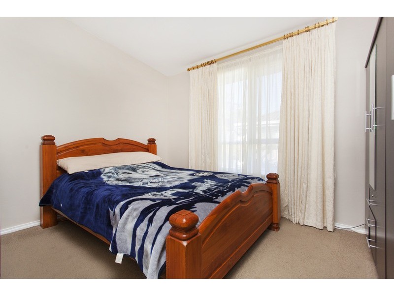 11 Dernancourt Parade, Milperra NSW 2214