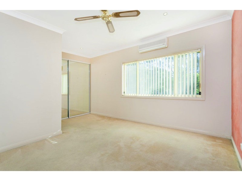 2/5 Needlewood Grove, Padstow Heights NSW 2211
