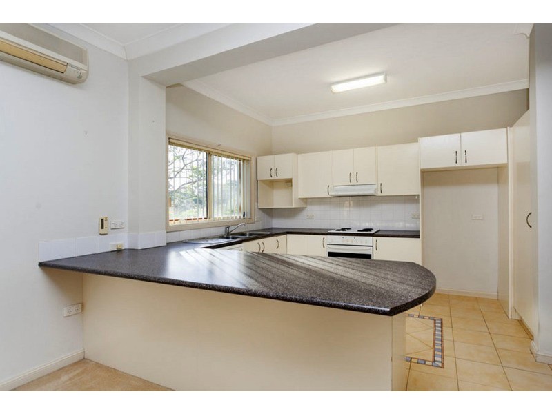 2/5 Needlewood Grove, Padstow Heights NSW 2211