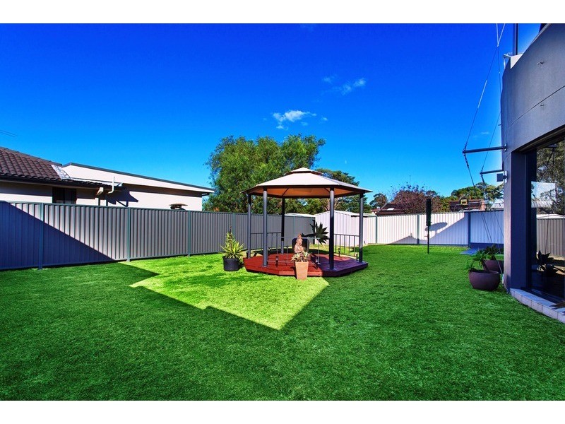 79 Kennedy Street, Picnic Point NSW 2213